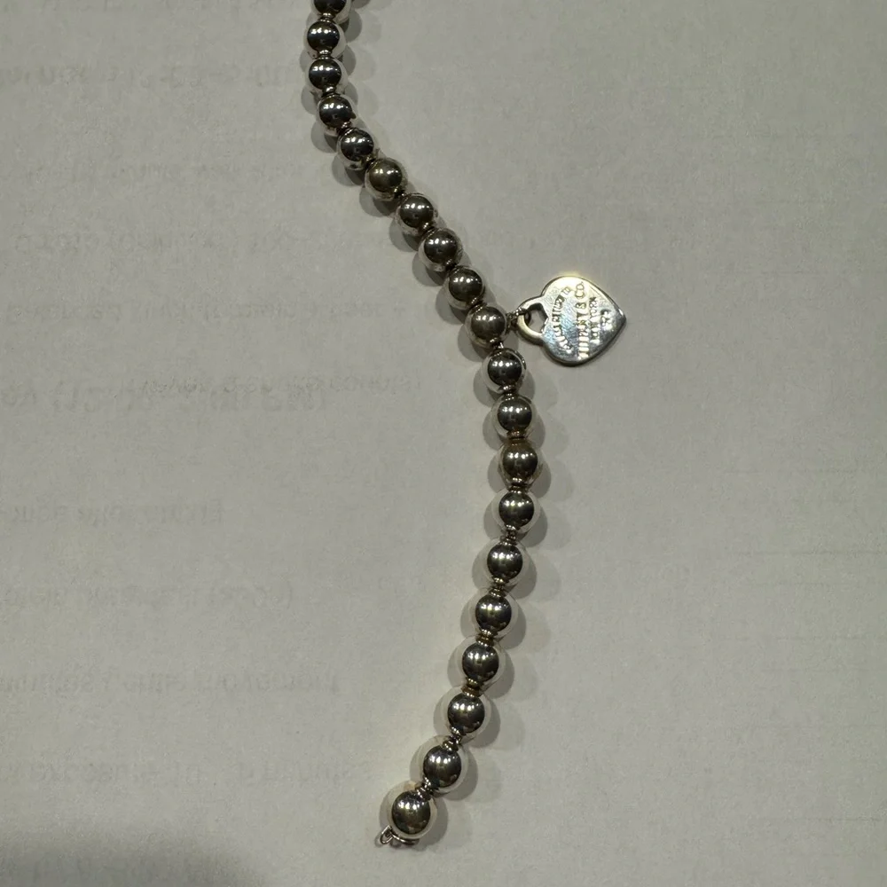 Tiffany & Co. Silver Bead Bracelet with Teal Heart - Picture 4 of 7